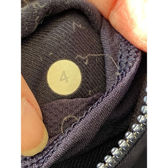 Lululemon Reversible Down Coat Full Zip Hooded Quilted Navy Blue Womens Size 4 - Picture 2 of 8